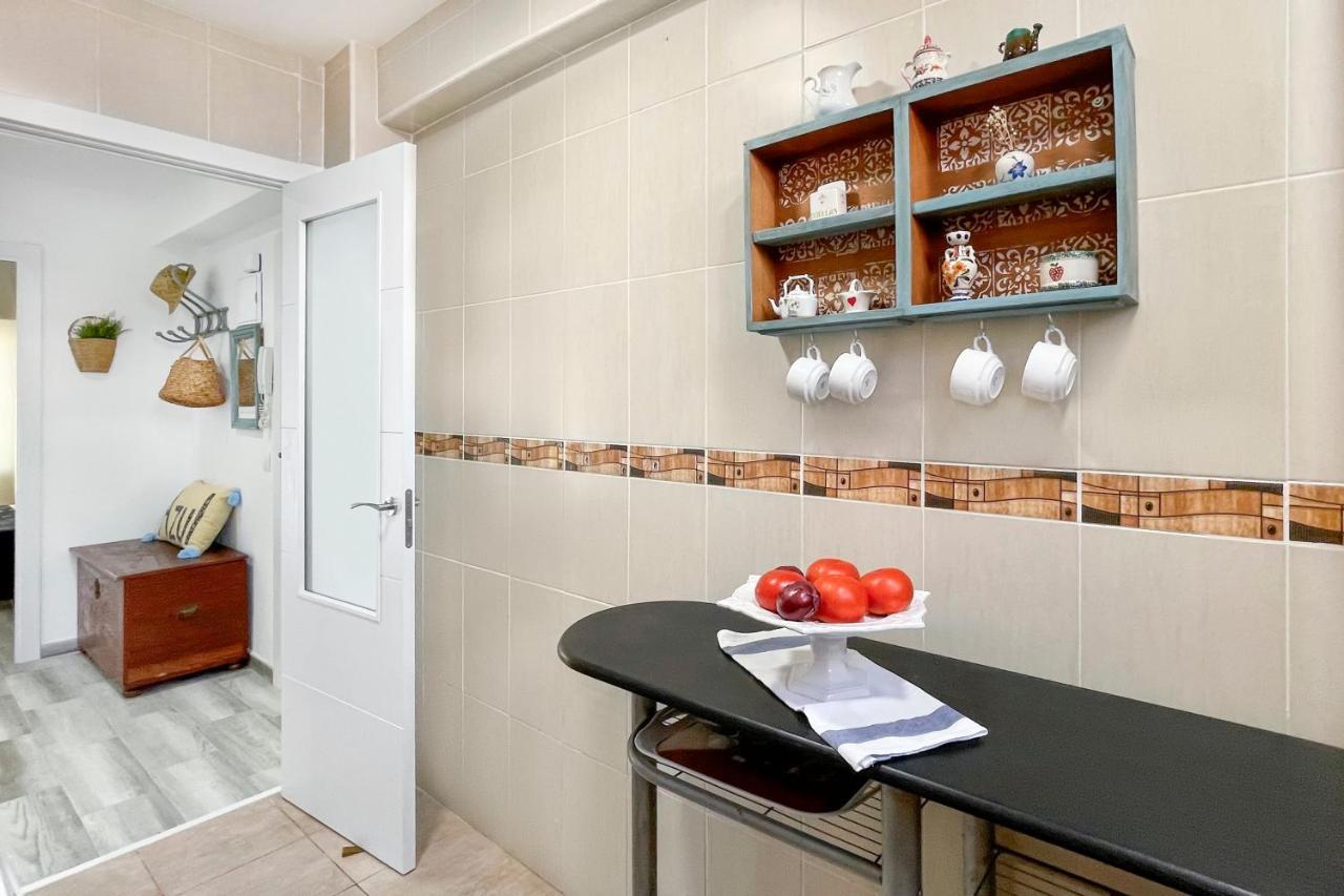 Azul Comodo, Bonito Y Centrico Appartement